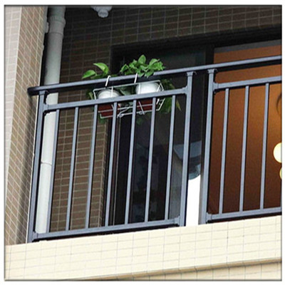 小區(qū)陽臺鋅鋼護(hù)欄